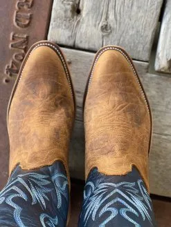 Olathe Boot Co. | Natural Brahma Bison J Toe Boot 7 Olathe Boot Co. | Natural Brahma Bison J Toe Boot -Boy Straw Hat Sales Shop IMG 4991