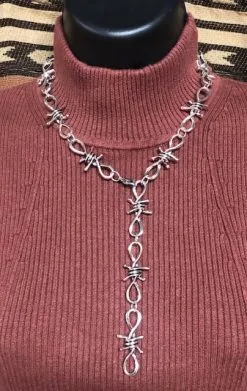 Rustic Rose Jewelry | Large Barbed Wire Lariat Necklaces
