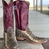Olathe Boot Co. | Eastern Diamond Back Rattlesnake Boot 2 Olathe Boot Co. | Eastern Diamond Back Rattlesnake Boot -Boy Straw Hat Sales Shop IMG 8095