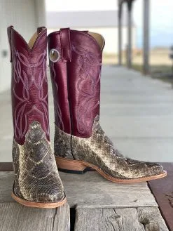 Olathe Boot Co. | Eastern Diamond Back Rattlesnake Boot